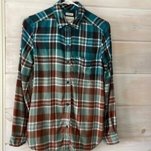 American Eagle Ombré Bleached Boyfriend‎ Fit Flannel Shirt